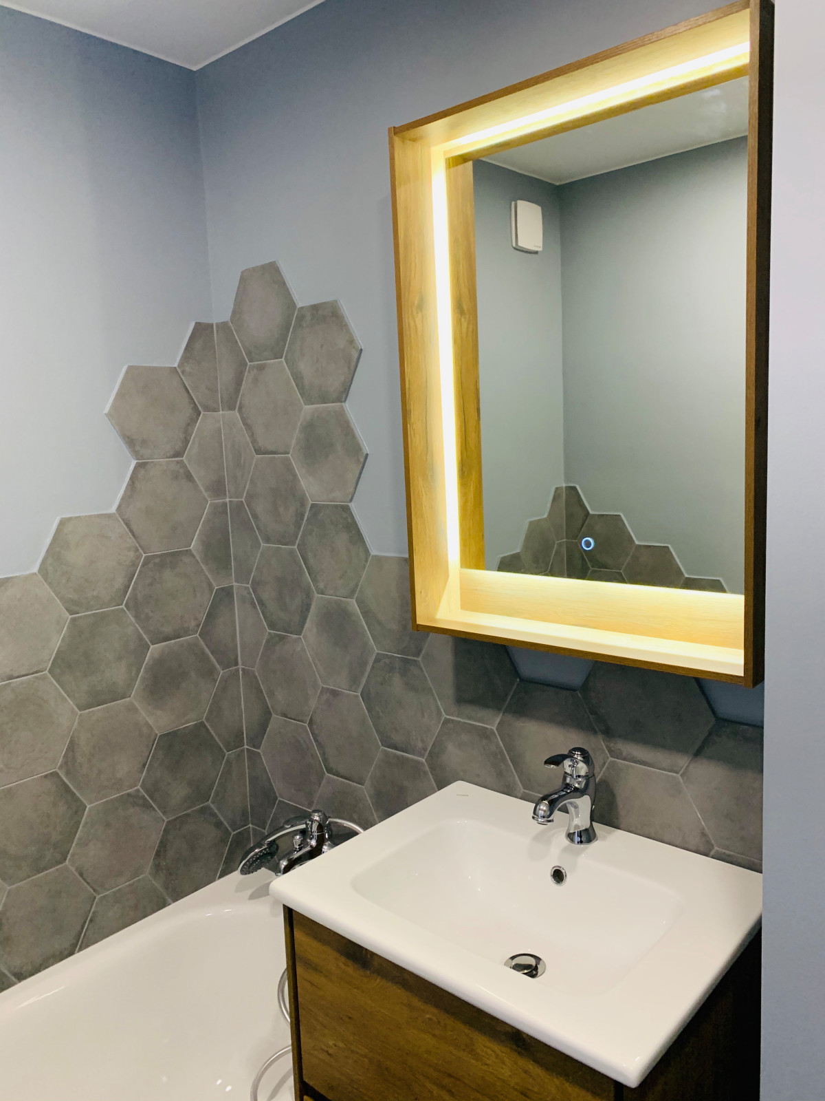 Обложка проекта: Реализованный проект по смете "Пакет комфорт с материалами и сантехникой"