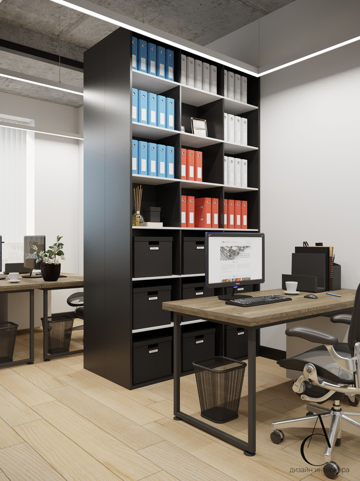 ОФИС ГУБЕРНСКОГО ЯХТ-КЛУБА "КОМАТЕК"