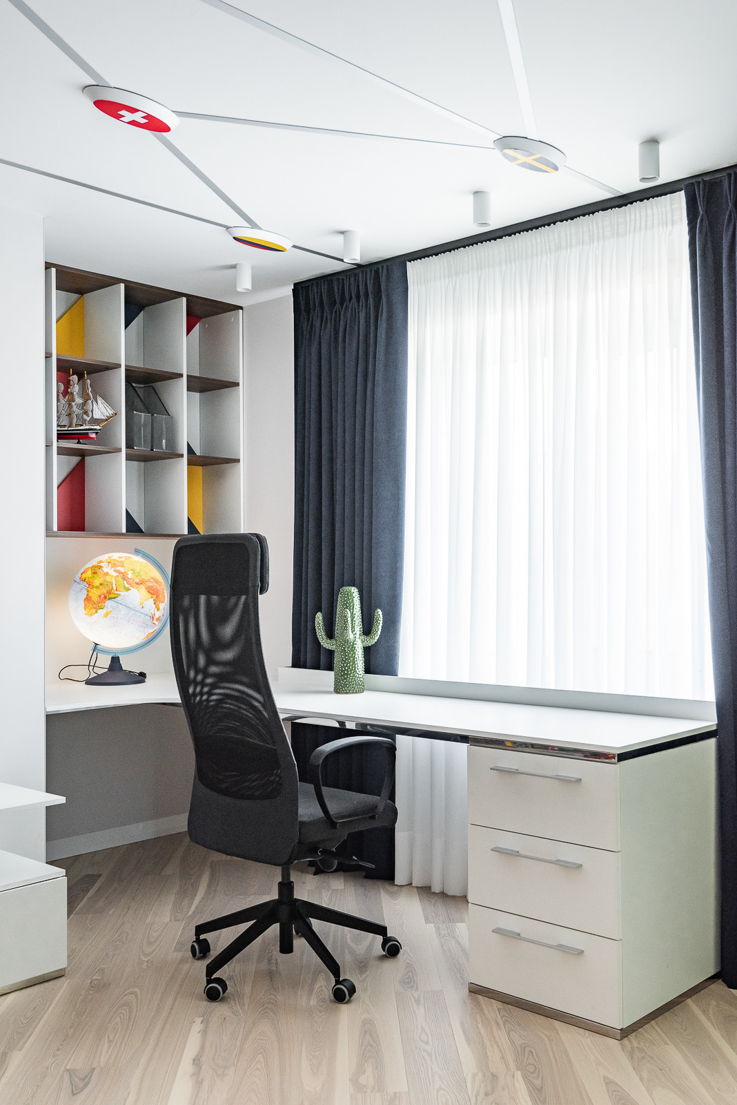 Рабочая зона в детской