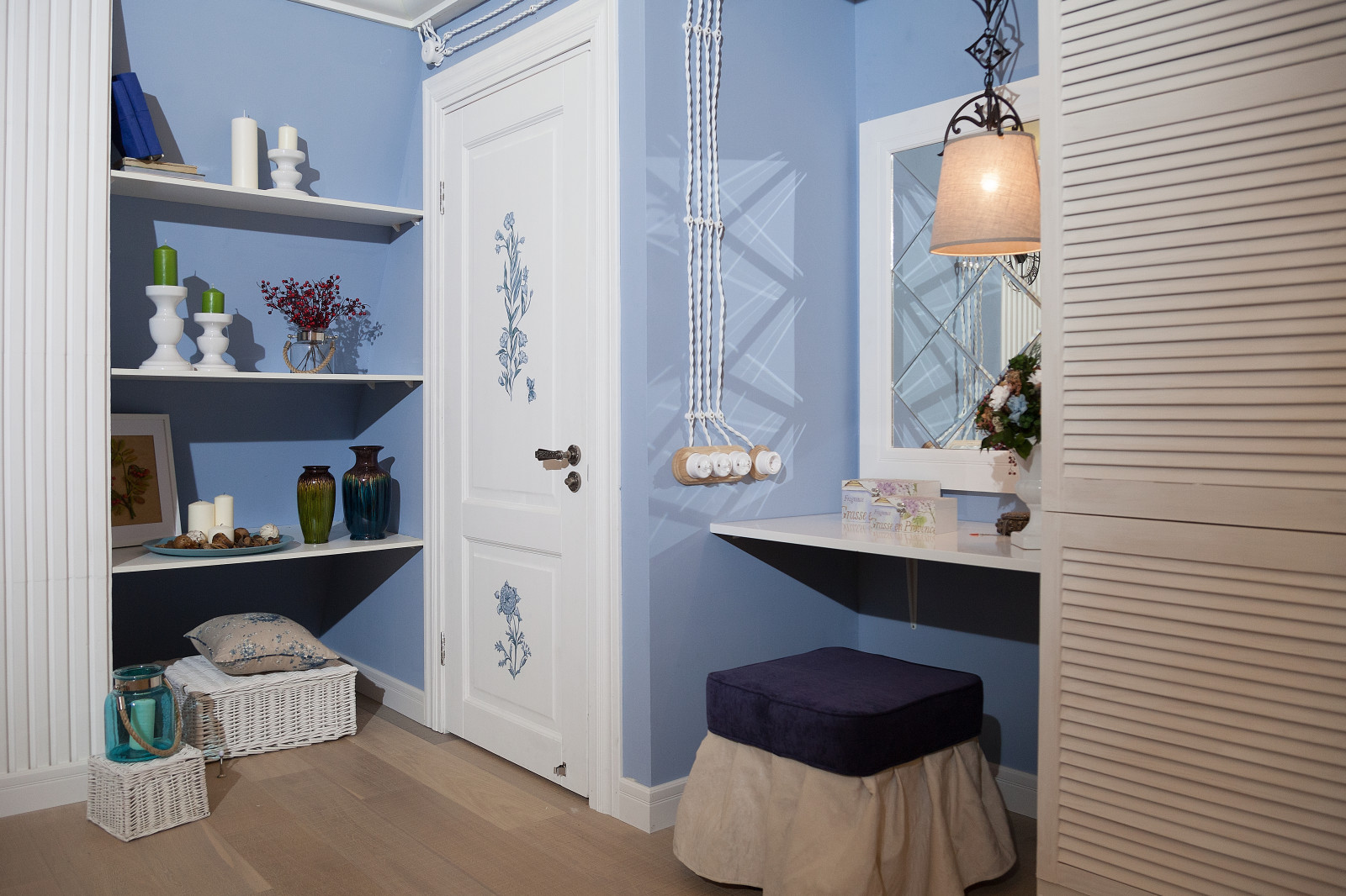 Спальня в мансардном этаже