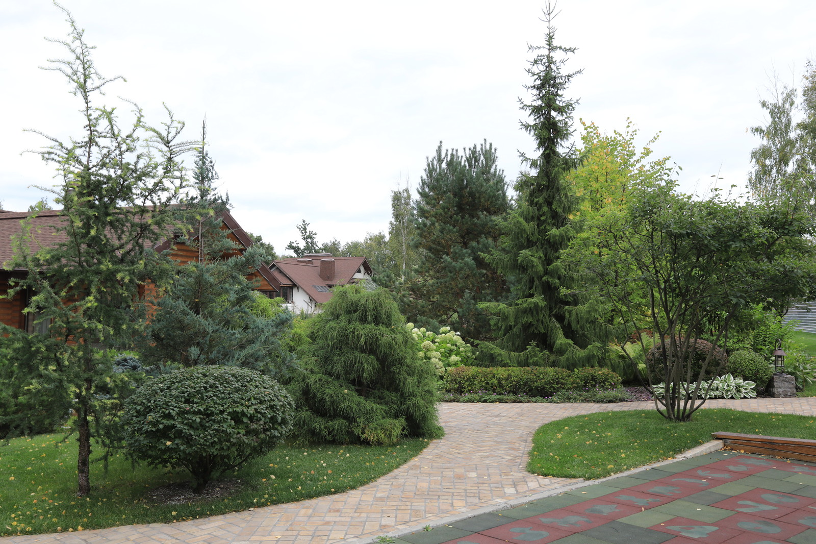 Сказочный мир в предместье Орла