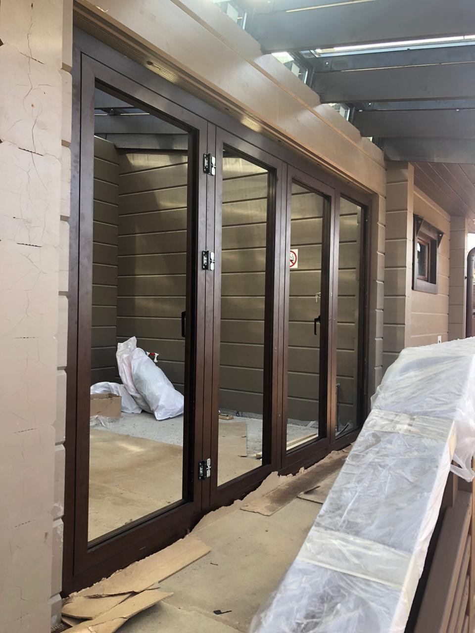 Дверь - гармошка панорамная