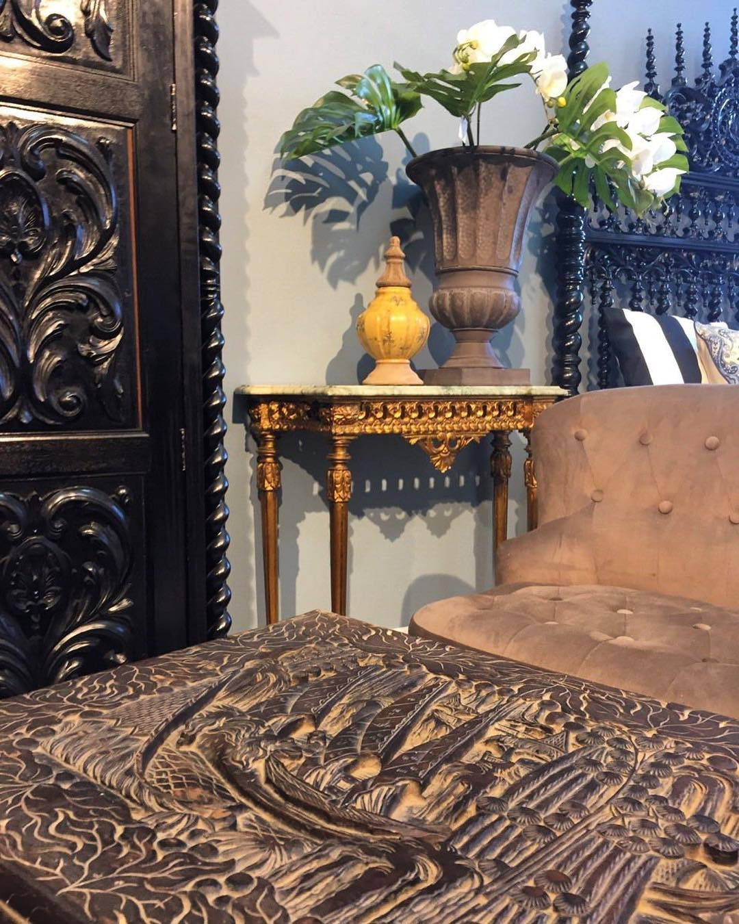 Новая жизum антикварных вещей