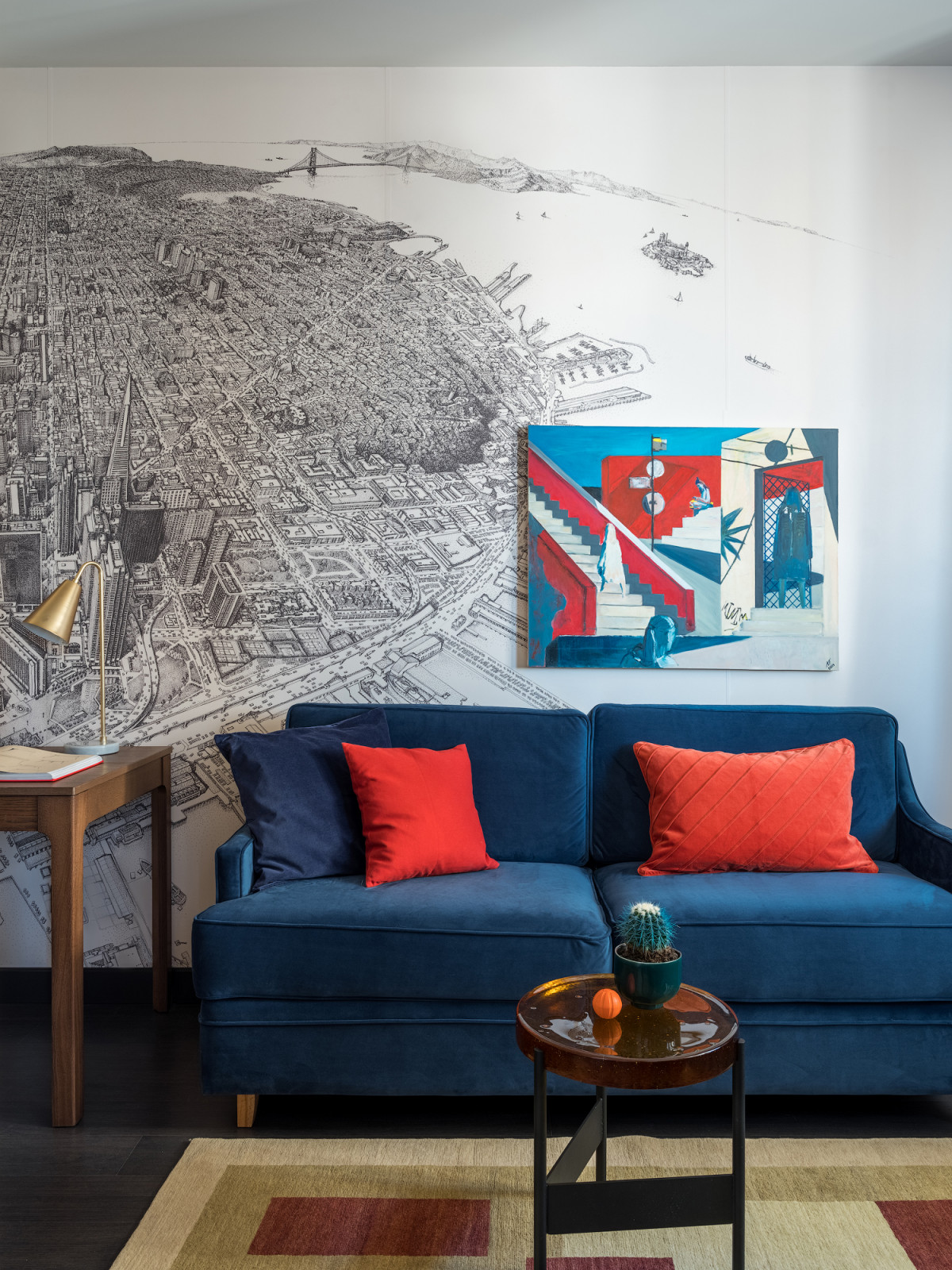 Яркая квартира 90 м² в Москве