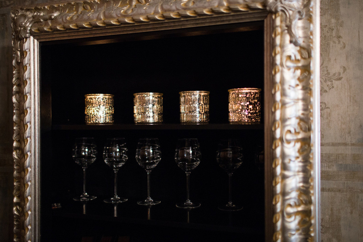 Обложка проекта: Чердак на Исаакиевской площади или квартира для одной девушки