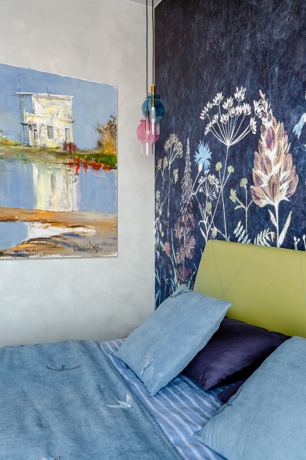 Винтаж в ярком интерьере 4-х комнатной квартиры