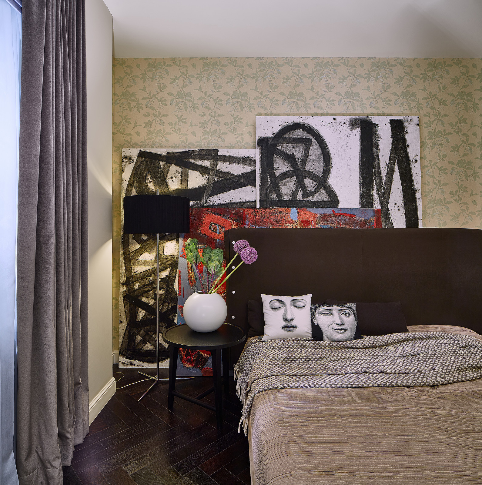 Квартира коллекционера | Apartment of a collector of modern painting