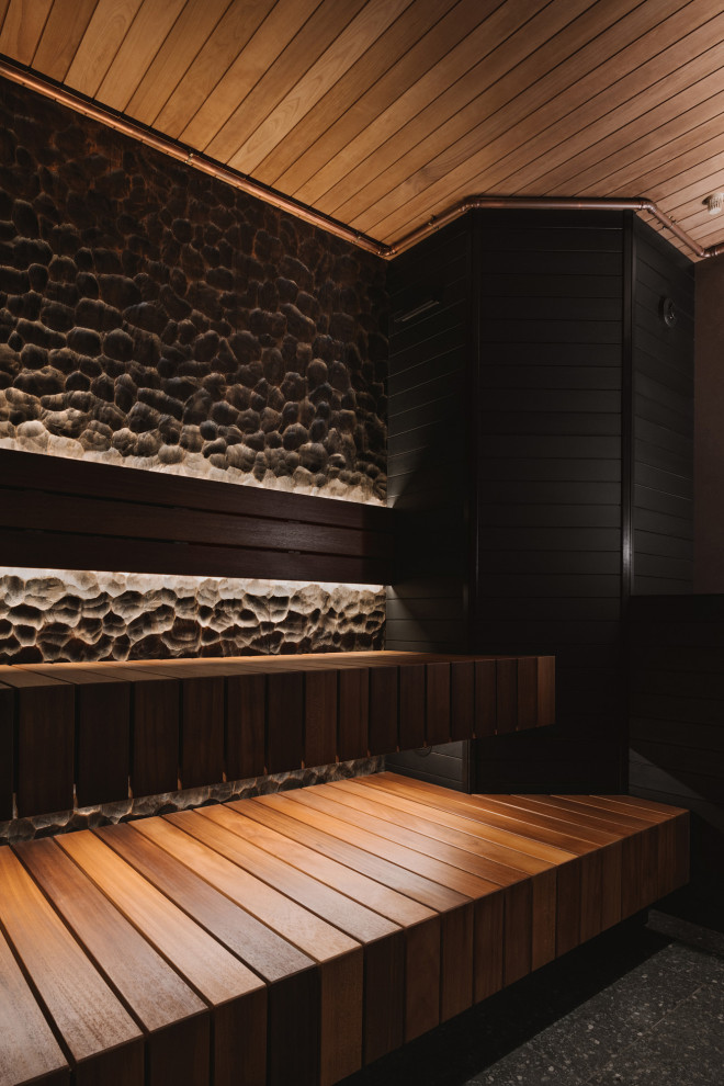 Женская сауна в спортивном комплексе.