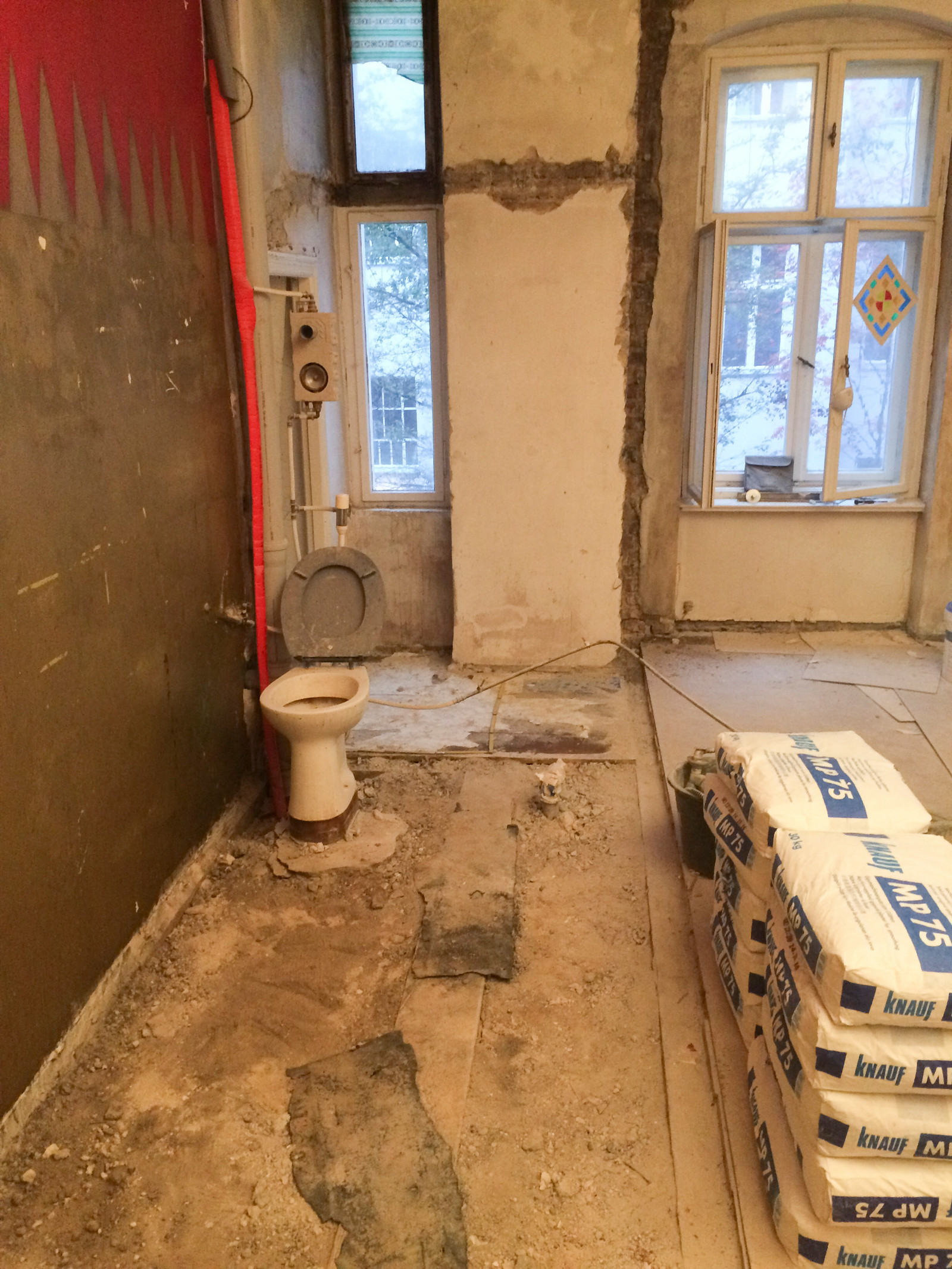 До и после: Переделка квартиры в старом берлинском доме