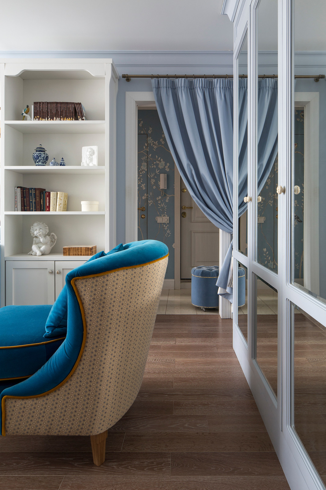 ПОДНЕБЕСНАЯ ГОСТИНАЯ - ТВ-Проект "Квартирный Вопрос"