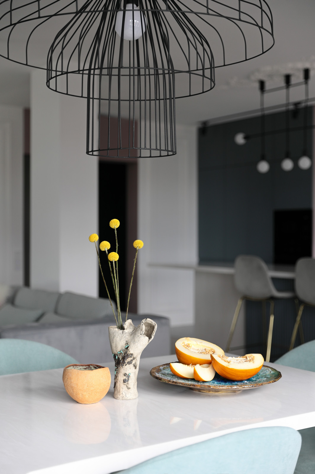 Стильная квартира с шаттерсами в Калининграде