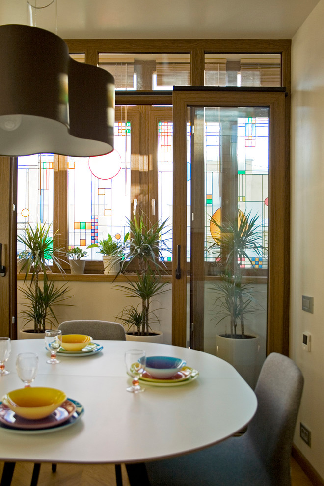 Стекло-вопрос: Как жить с окном без штор и не страдать от этого