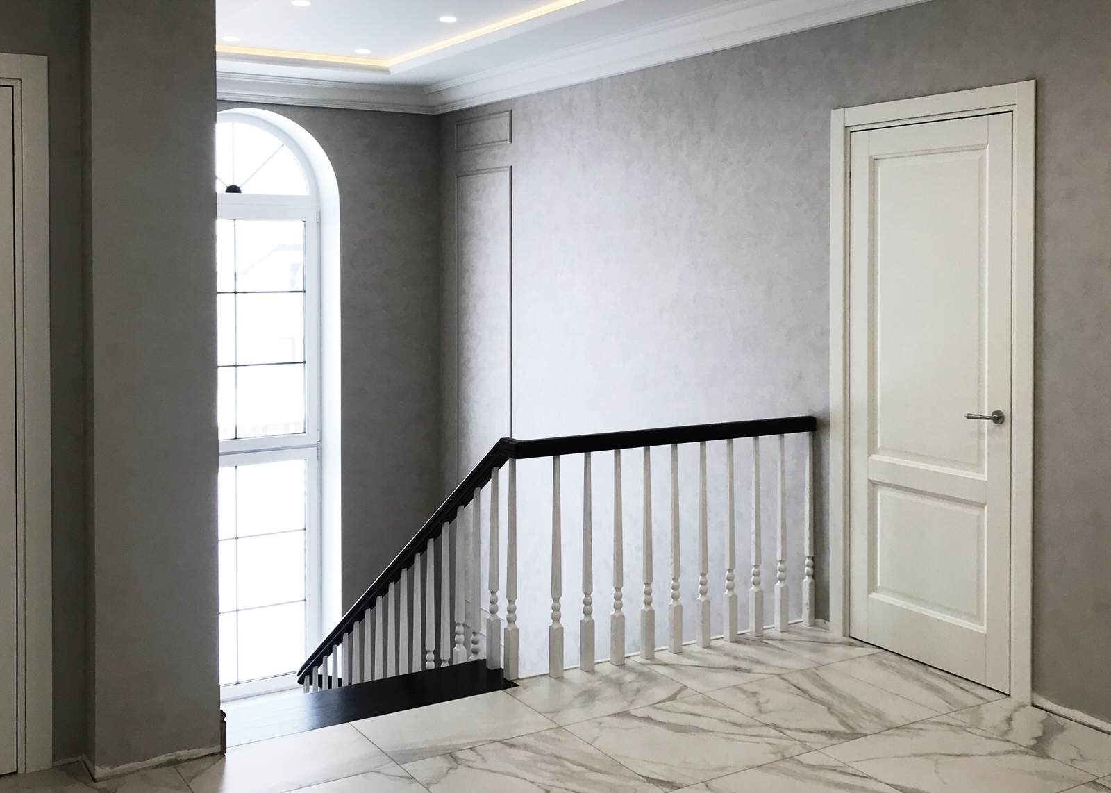 D O L M A T O V - реализация