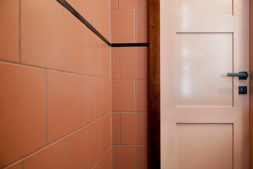 Цветная и фактурная метаморфоза  News Cafe в Минске