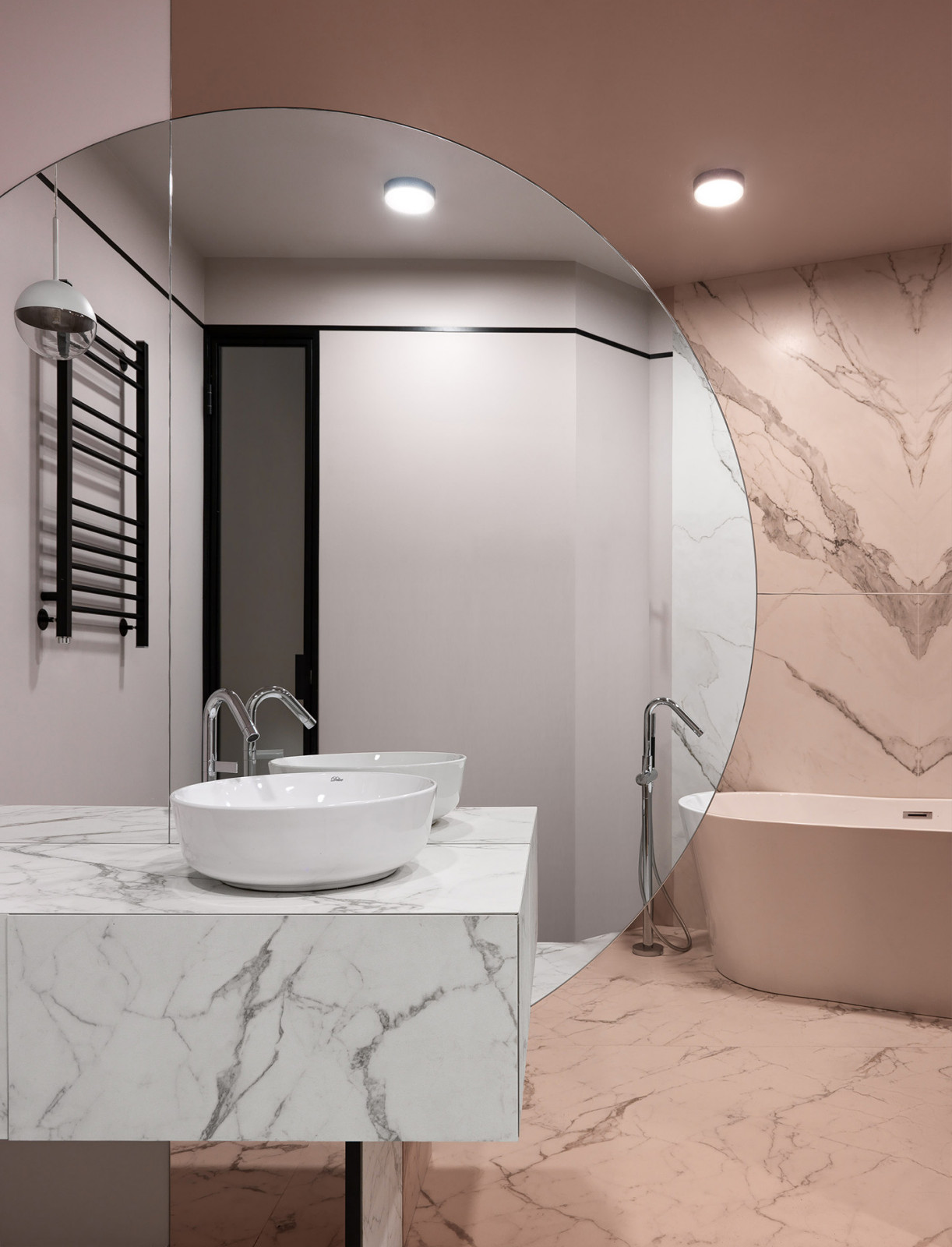 Apartment by draft of B&H studio