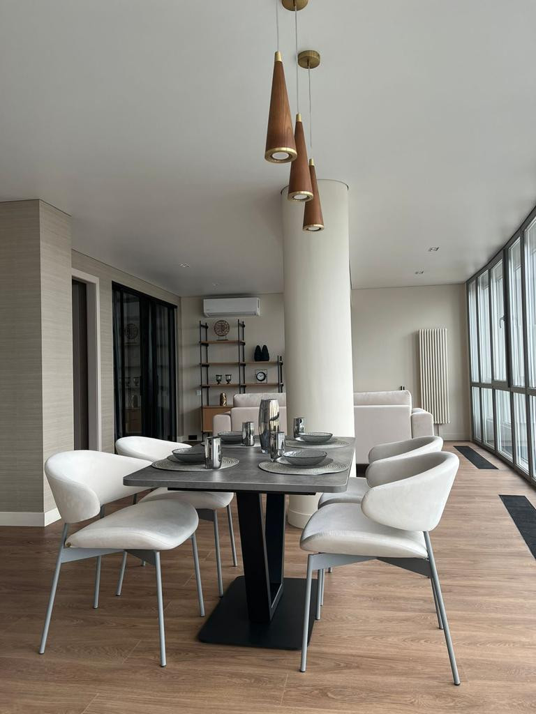 Обложка проекта: Аппартаменты с видом на Волгу