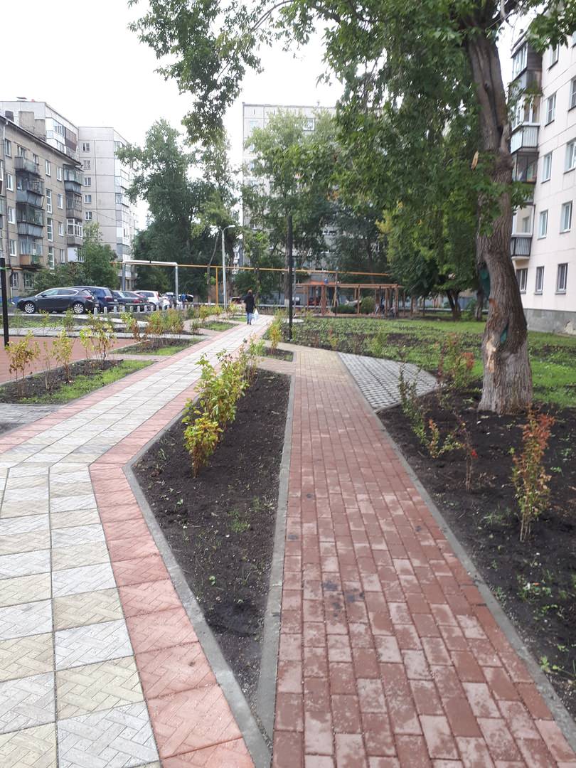 Александр Гундарев