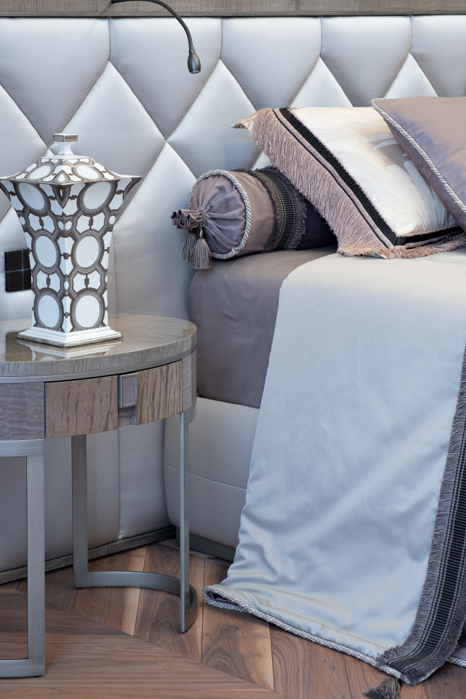 Дом на набережной