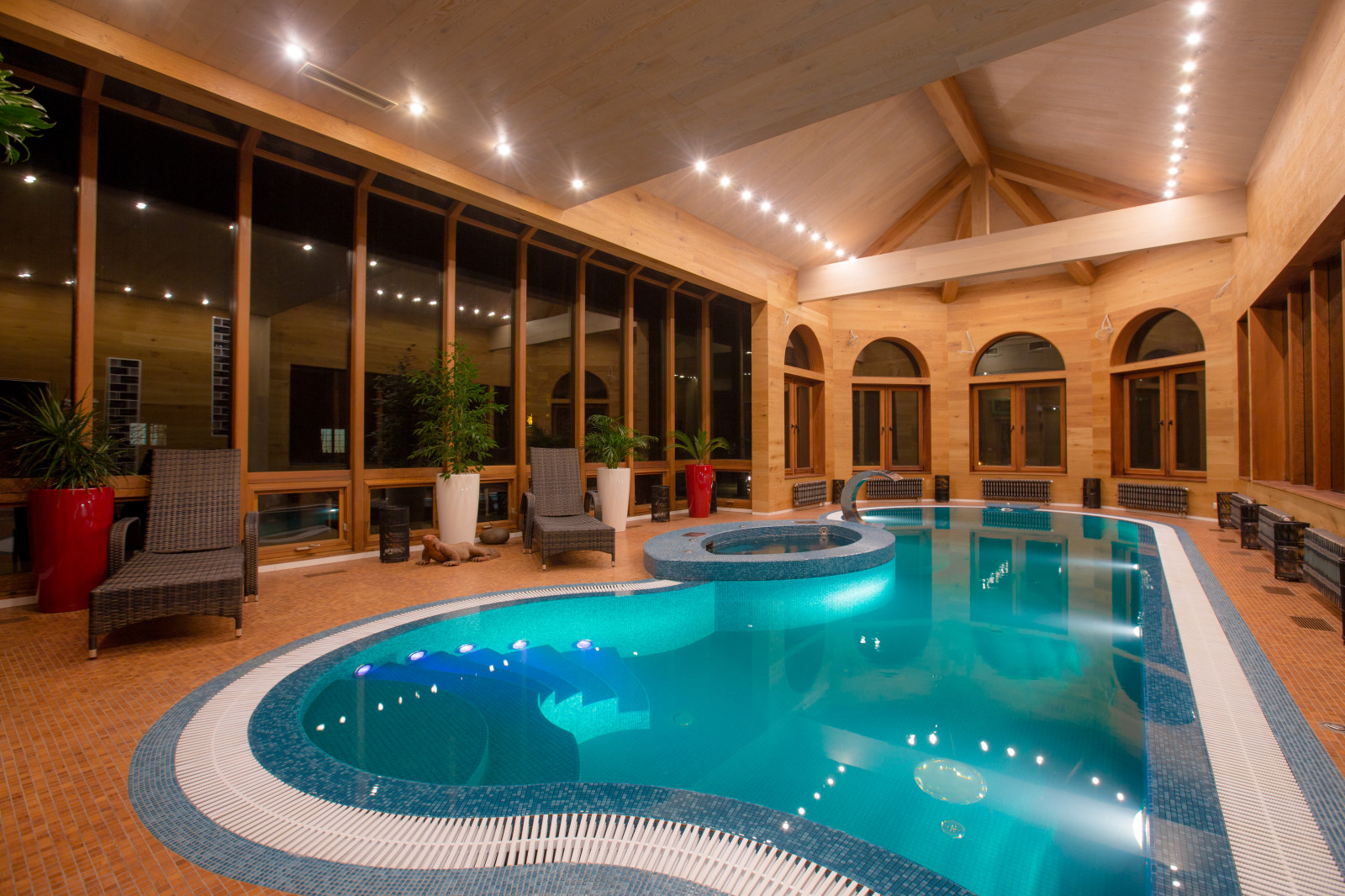 РЕЗИДЕНЦИЯ "ЛАЗУРНЫЙ БЕРЕГ"