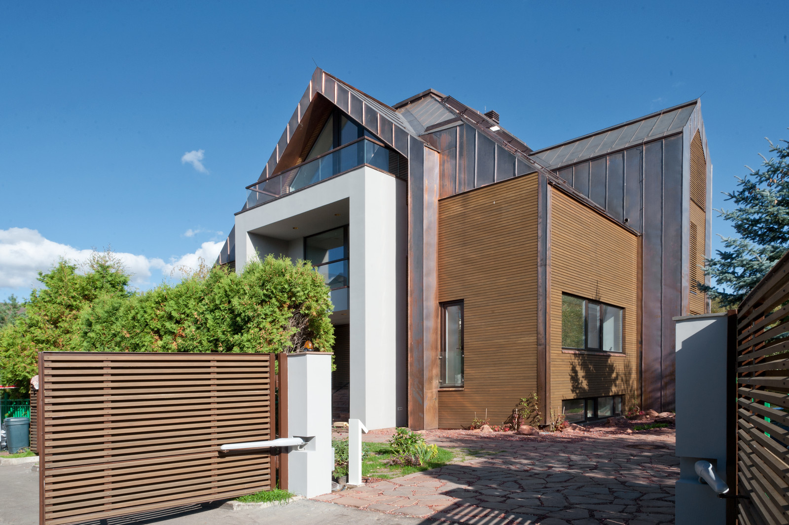 Загородный дом в стиле минимализм