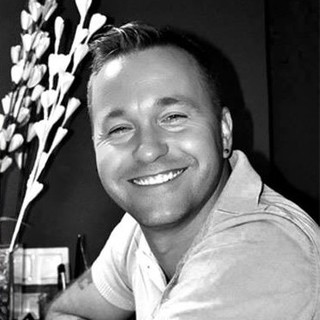 Фото профиля Артём Ерёменко