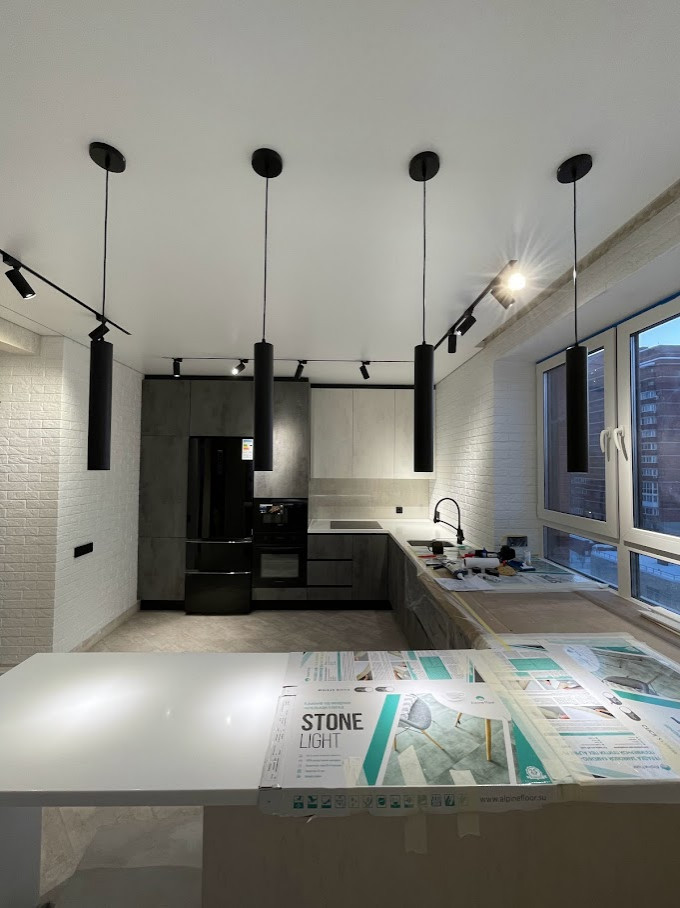 Теневые потолки на Серафимовича