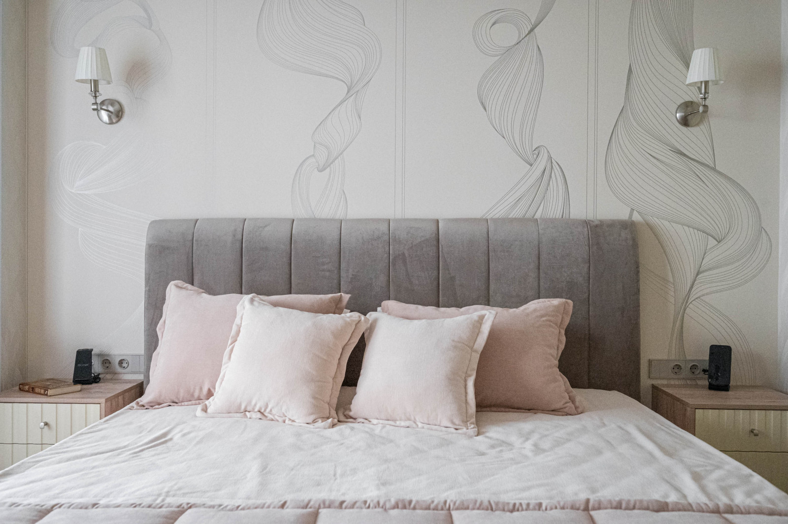 Спальня. 2 варианта визуализации & реализация