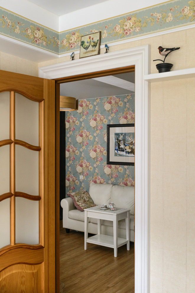 Сапожник с сапогами