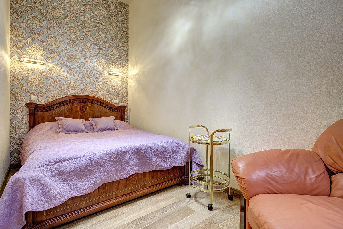 Обложка проекта: Двухкомнатная студия на Казанской