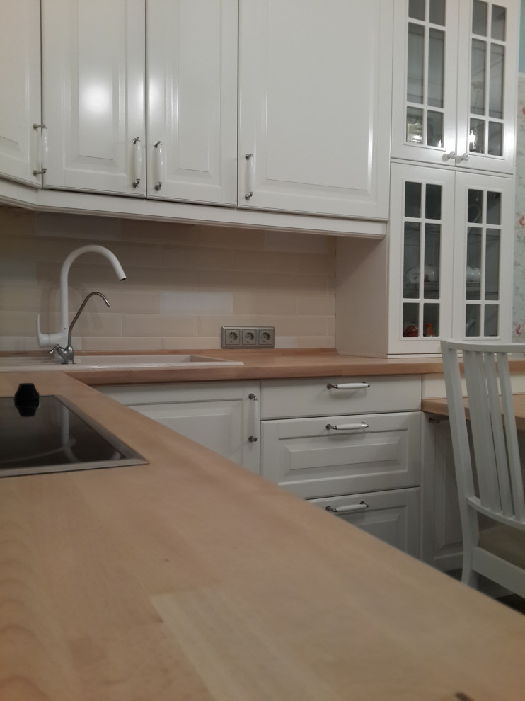 Голубая квартира -студия.