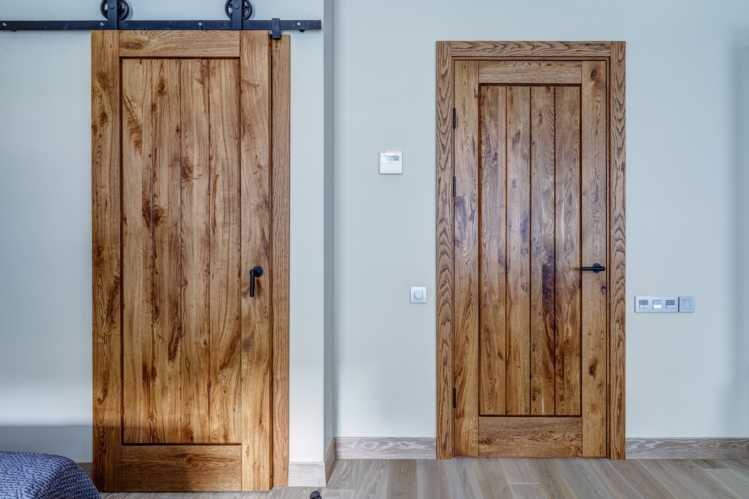 Двери в стиле Рустика