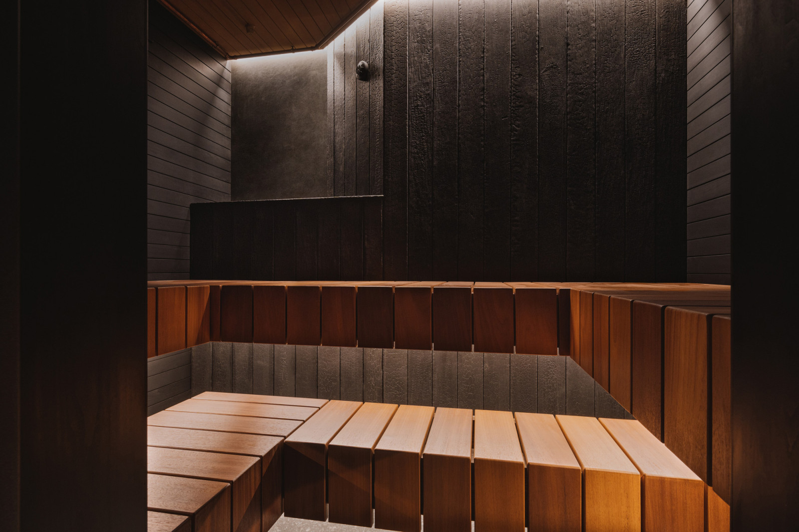 Обложка проекта: Мужская сауна в спортивном комплексе.