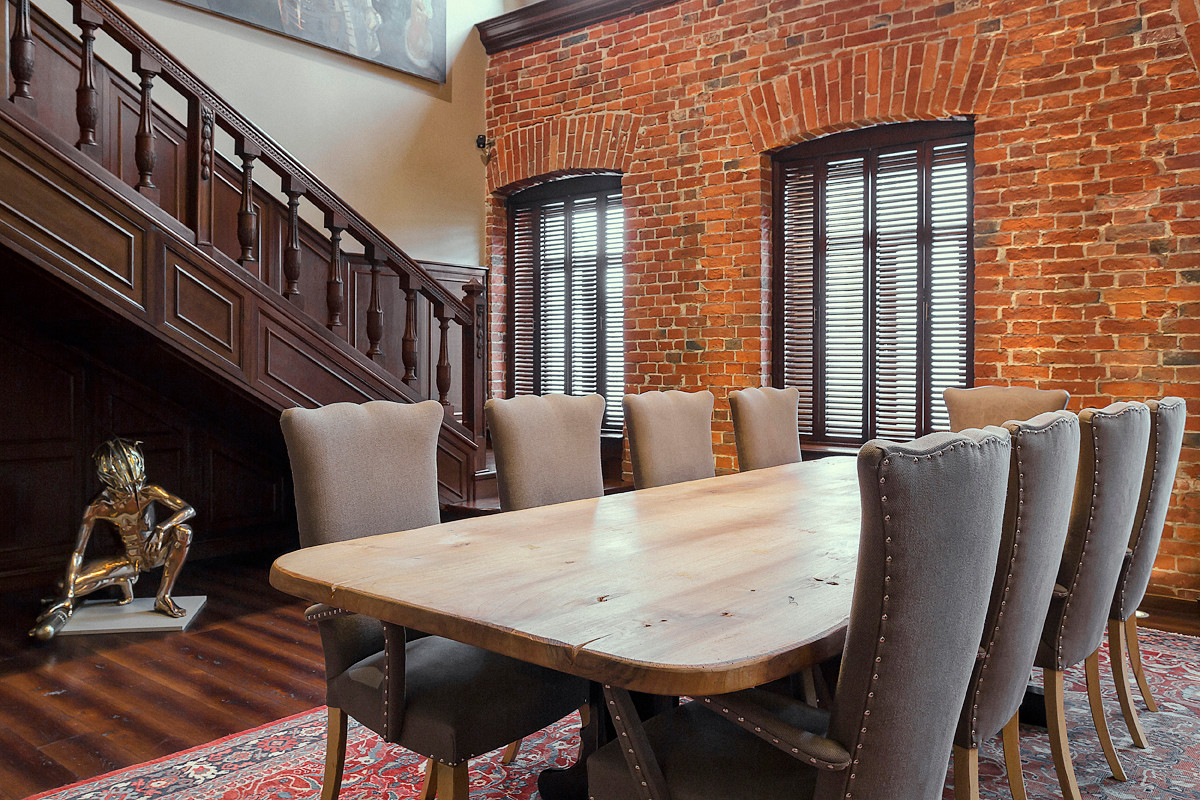 "Нехорошая квартира"