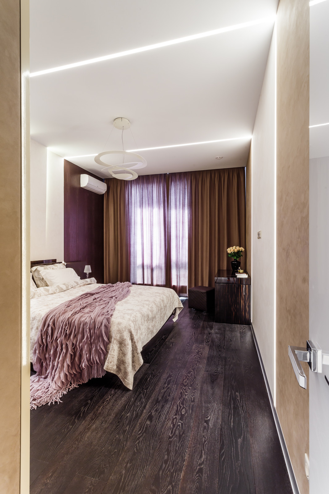 Фото спальни реализованного проекта квартиры ЖК "Адмирал".