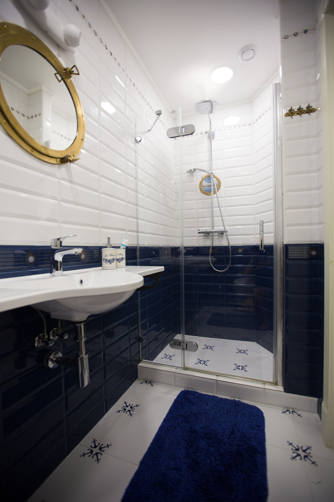 Интерьер загородного дома с греческими мотивами. Реализация