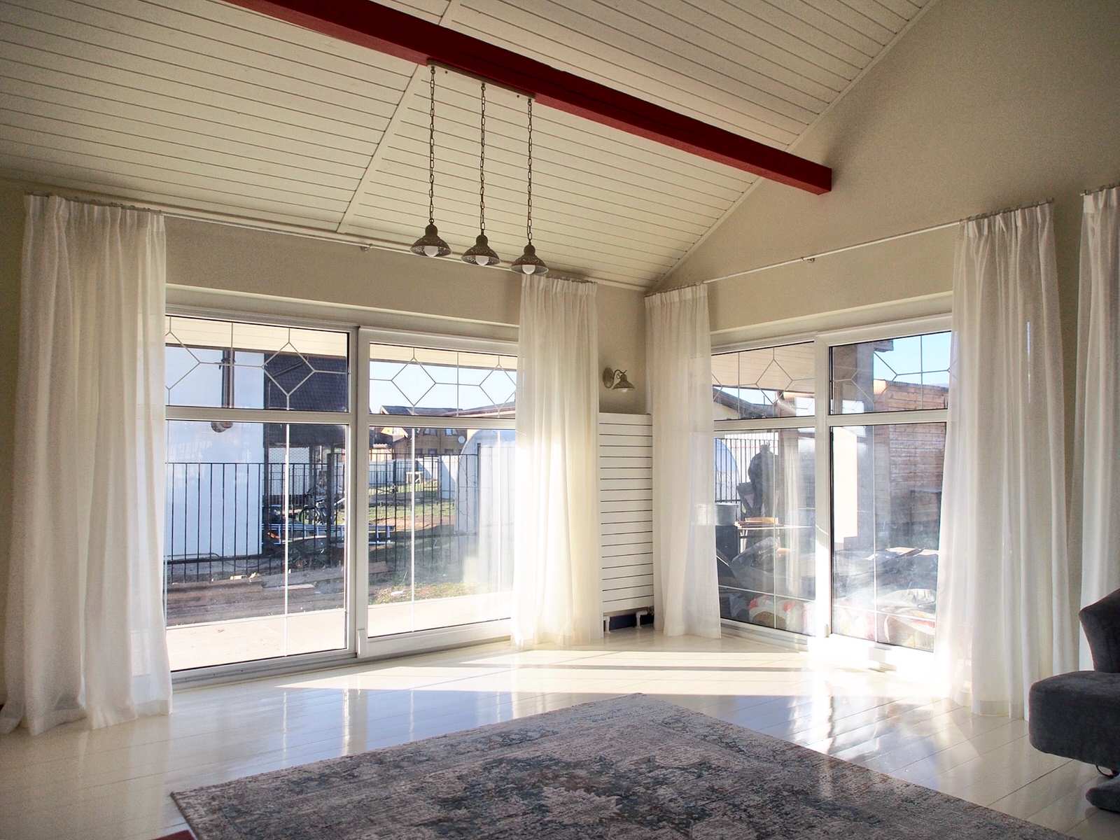 5426E2ED-B193-4F9B-9053-D6CC5124543D