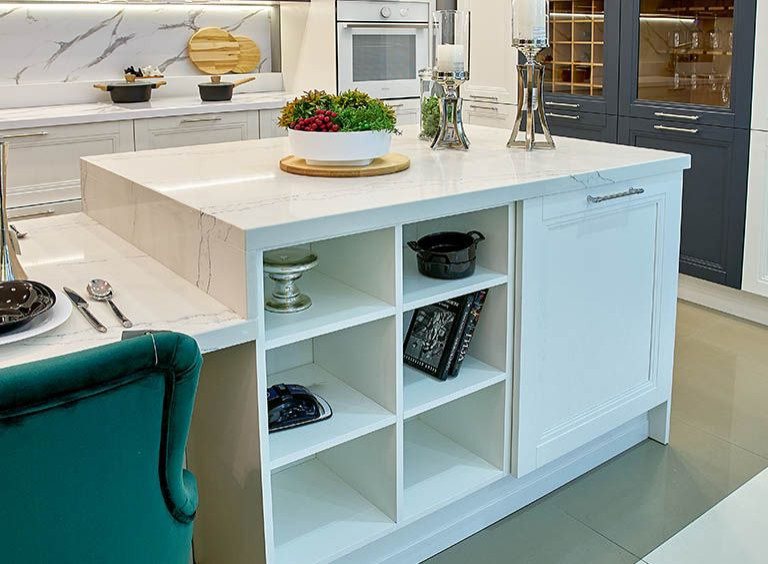 Кухня "ТЭСС"- превосходство из массива ясеня