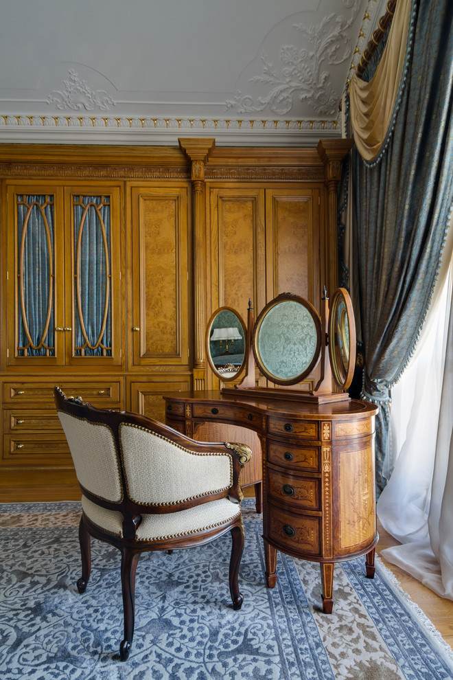 Квартира с дорогим интерьером на Крестовском