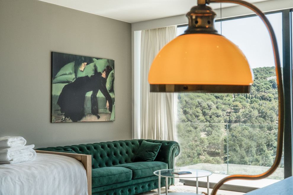 ИСПАНСКАЯ РИВЬЕРА. ДОМ НА СКЛОНЕ.