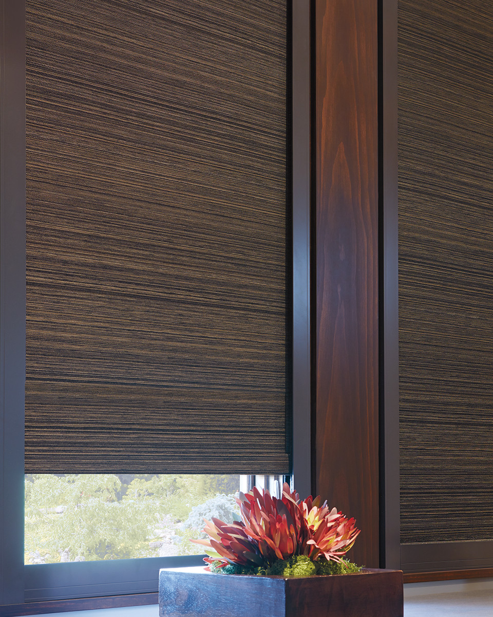 Шторы для ванной: Как оформить маленькое и большое окно