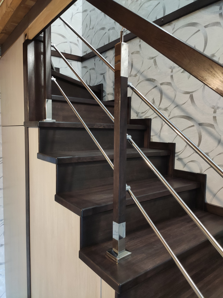 Обшивка металлического каркаса дубом, Графское