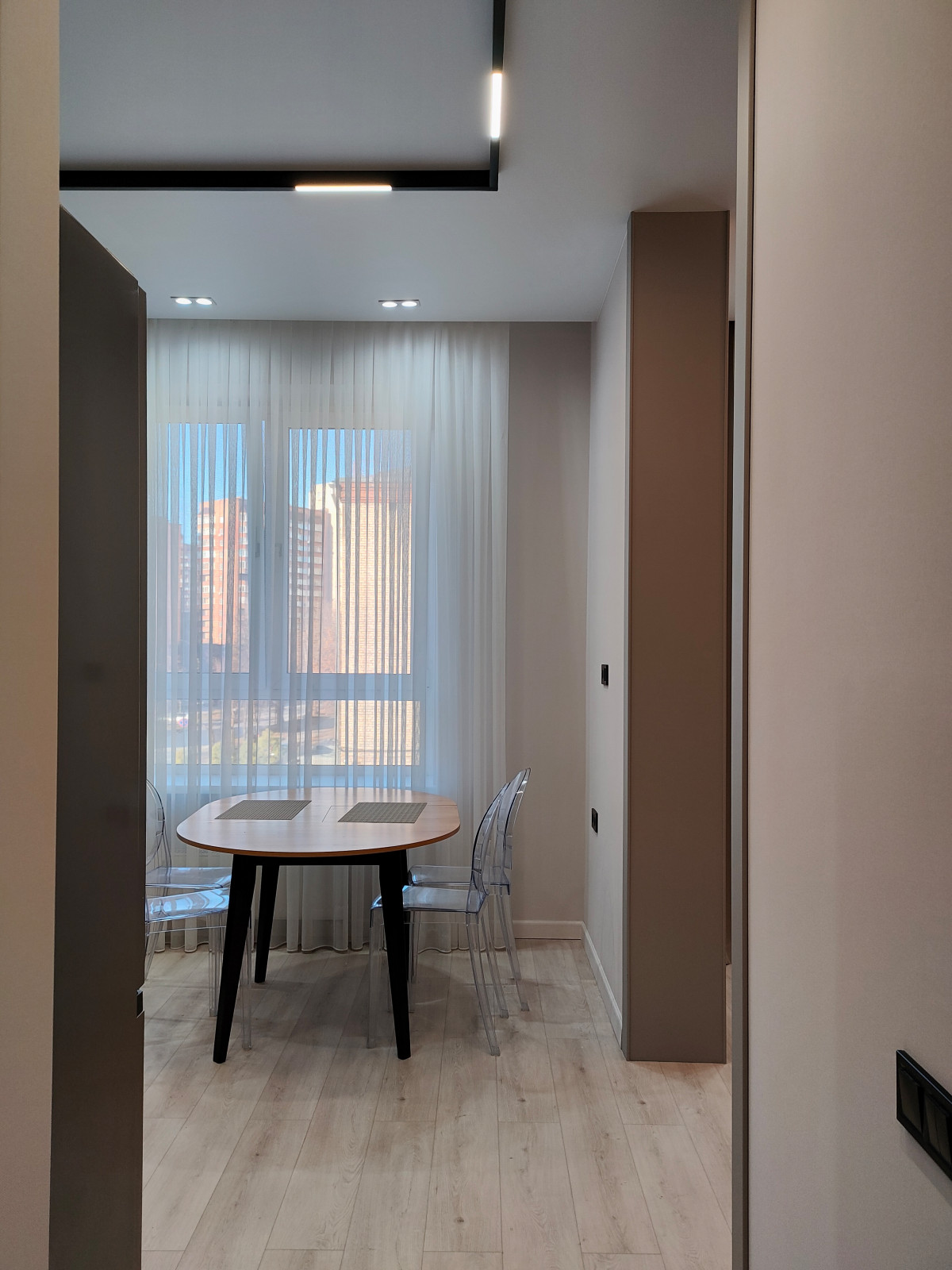 Маленькая, но яркая квартира студия