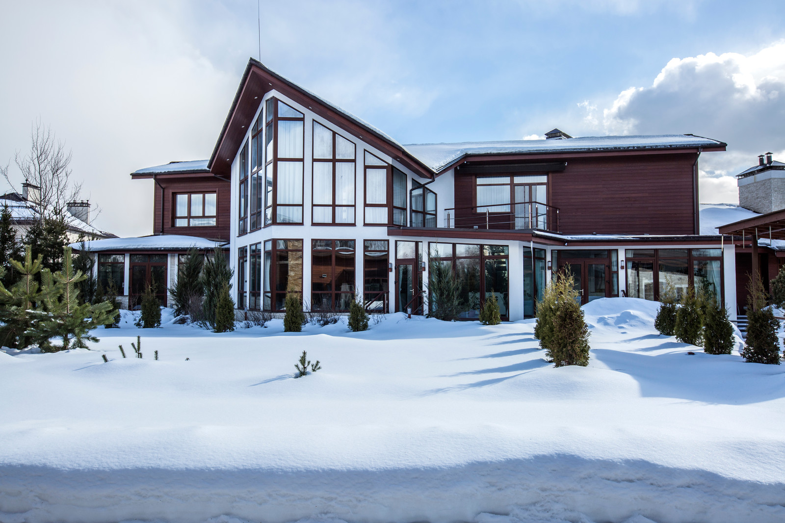 Коттедж со вторым светом