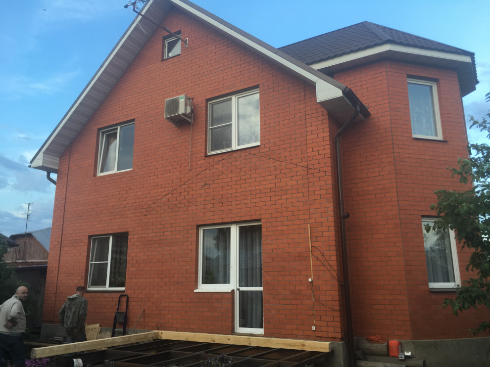 Облицовка фасада существующего дома. 2019 год