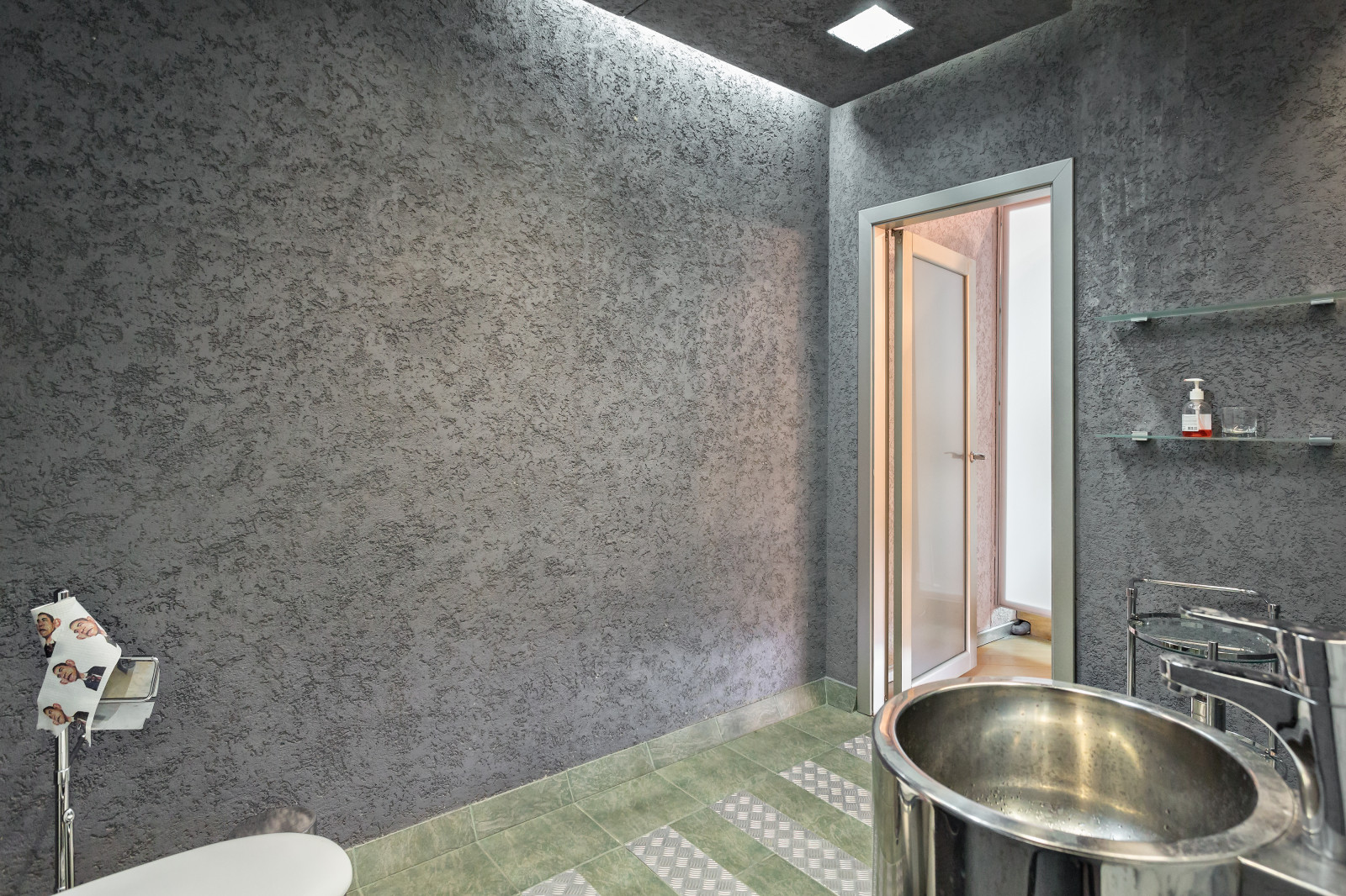 Современная квартира с одной спальней на Остоженке