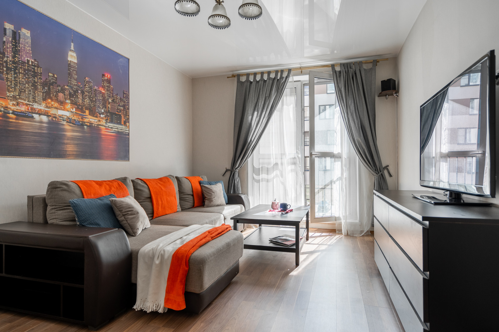 Подготовка объекта на Кременчугской для посуточной аренды