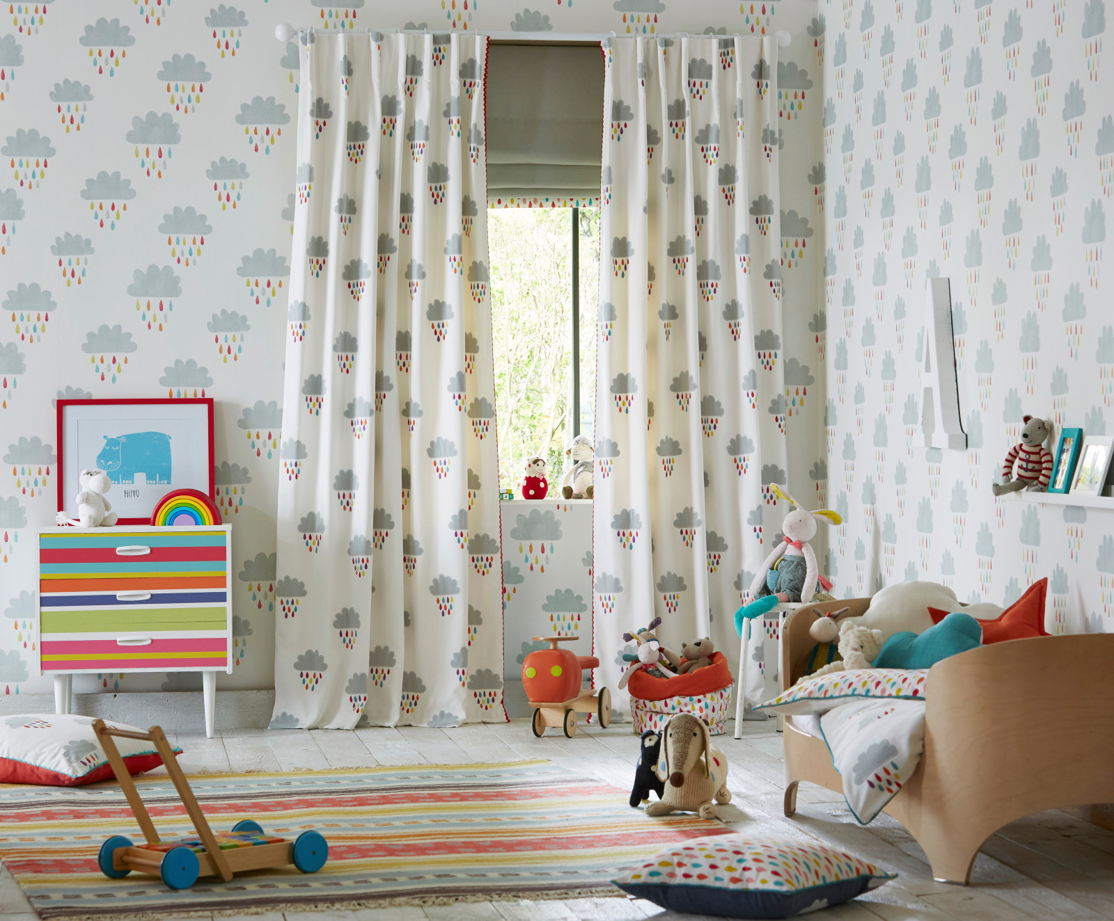 Guess Who?: детская коллекция обоев и тканей от Scion