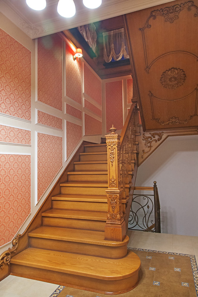 Торжественная лестница