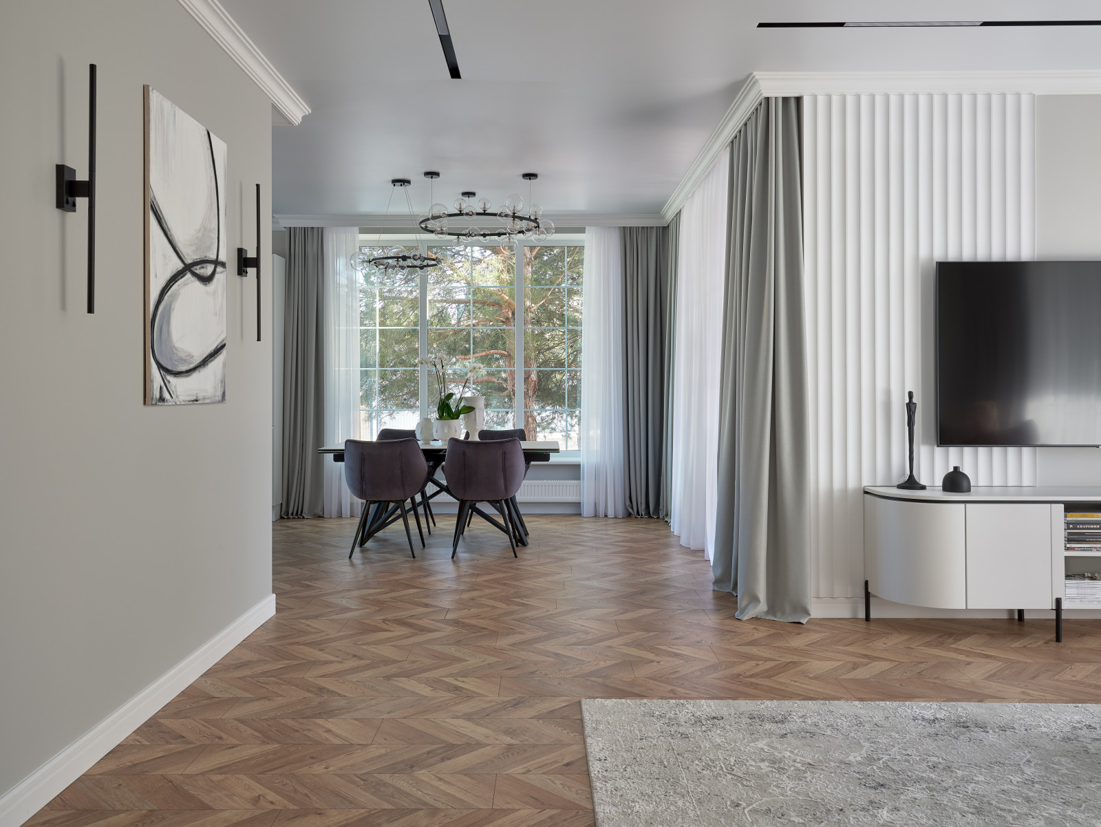 Современный интерьер с нотками классики