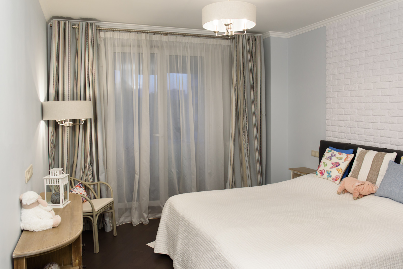 Сливочное настроение. Квартира для молодой семьи на ул. Кастанаевская. Спальня.